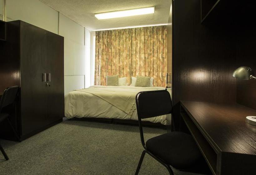 Motel The Suites On Cape 14