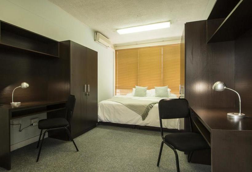 Motel The Suites On Cape 16