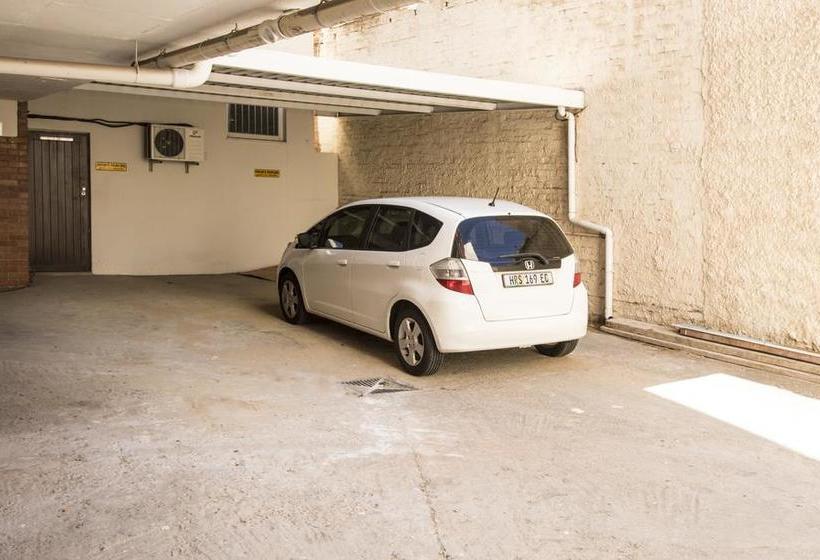 Motel The Suites On Cape 18