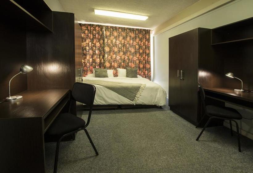 Motel The Suites On Cape 19