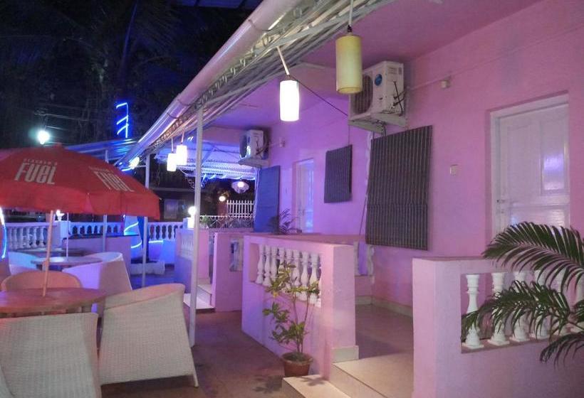 Skyone Hotel Bar & Restaurant 7