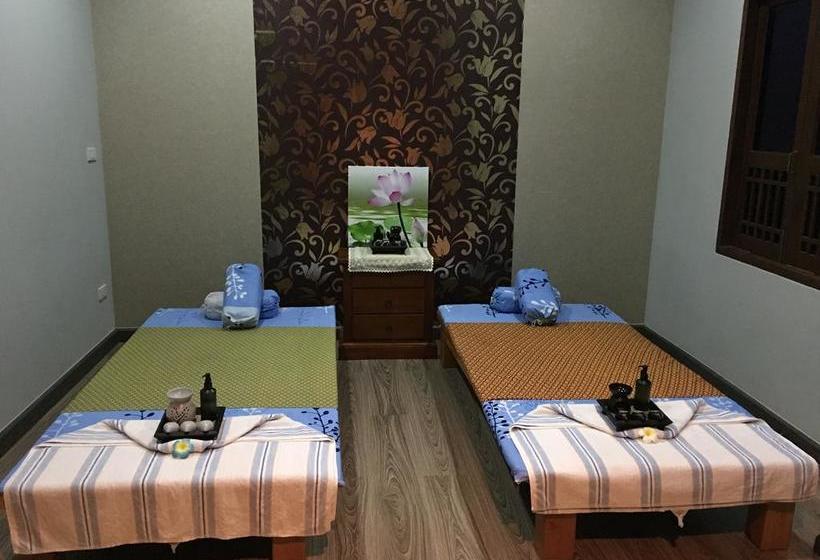 Resort Excellence Corner 14