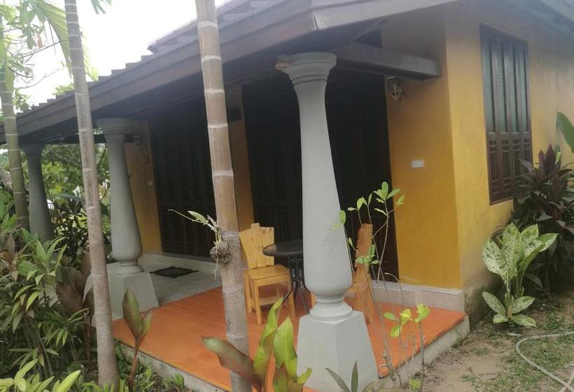 Resort Excellence Corner 7