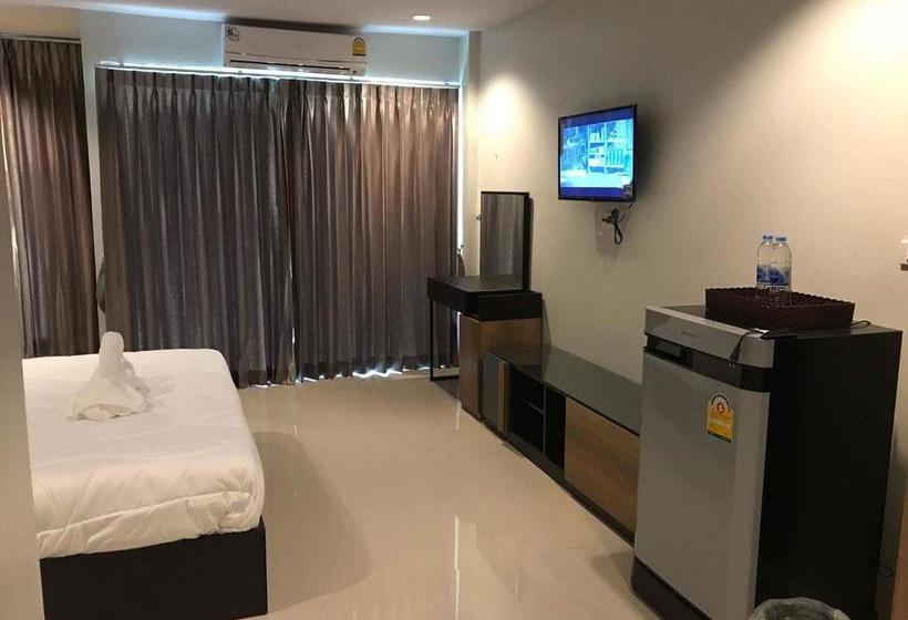 Hotel Supachai Inn 10