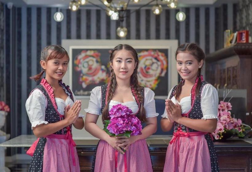 Hotel Venezia Resort Buri Ram