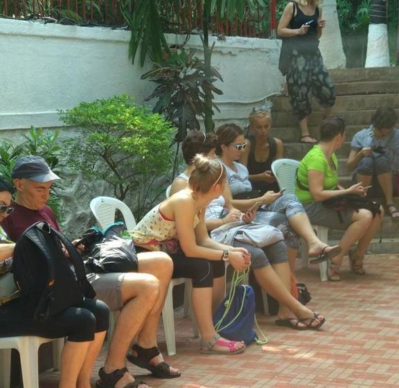 Hotel Bliss Executive 12