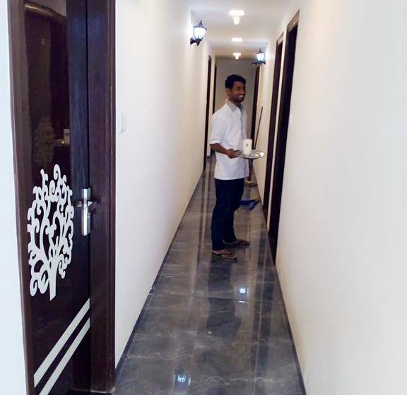 Hotel Bliss Executive 18