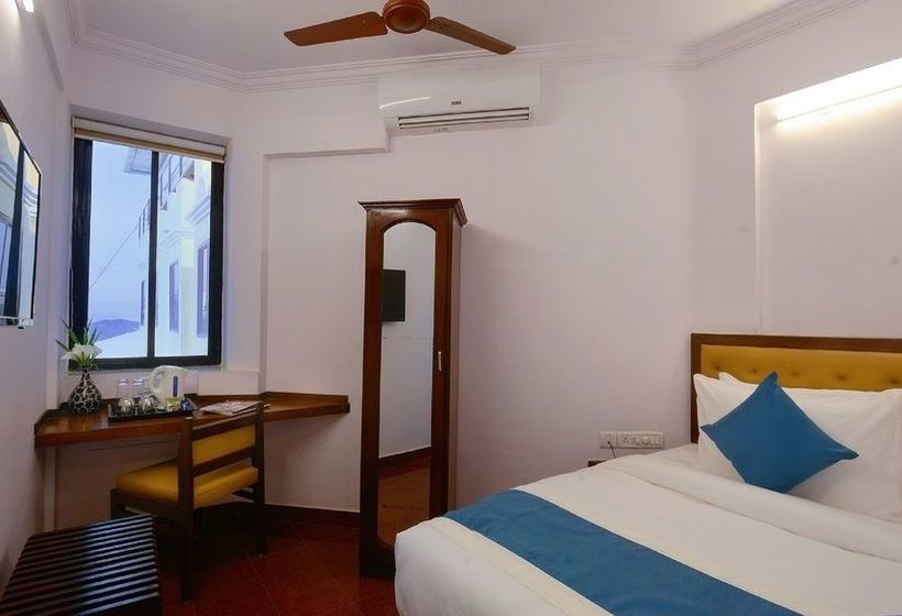 Hotel Treehouse Neptune Inn 7