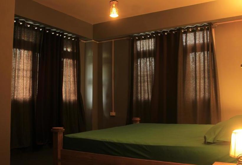 Hotel Mountain Eclipse 15