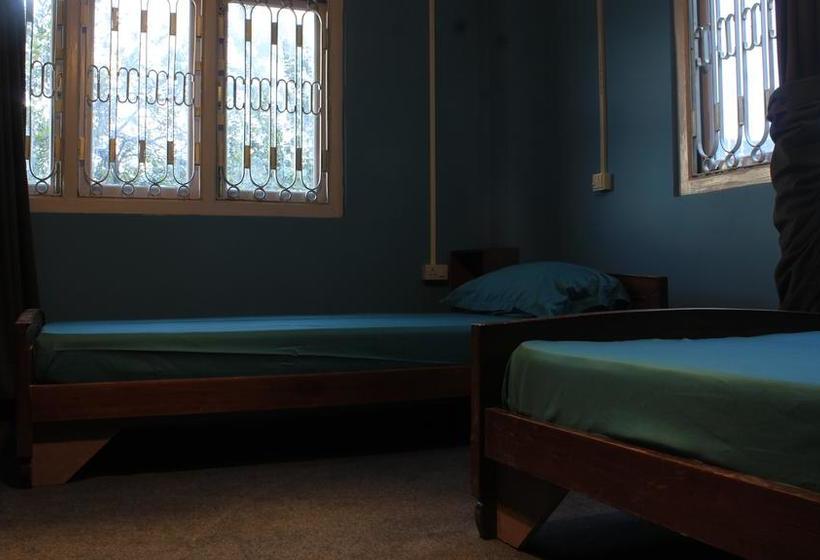 Hotel Mountain Eclipse 2