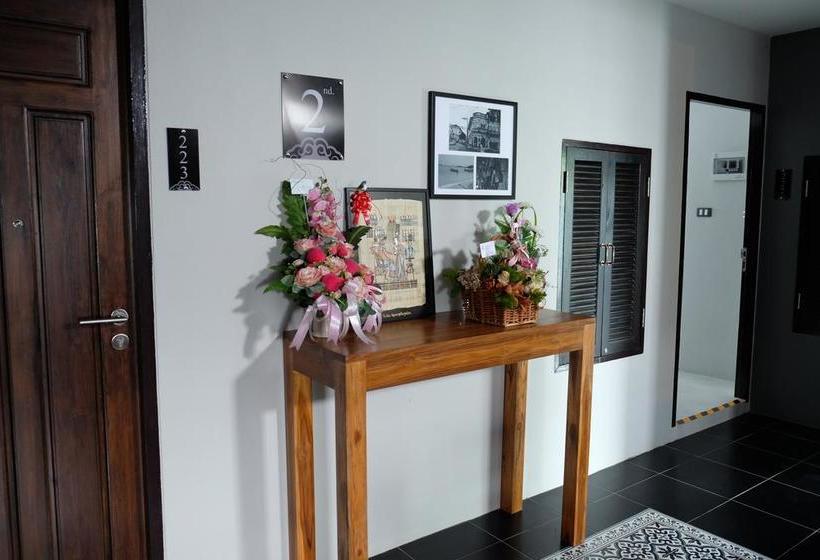 Hotel The Besavana Phuket 17