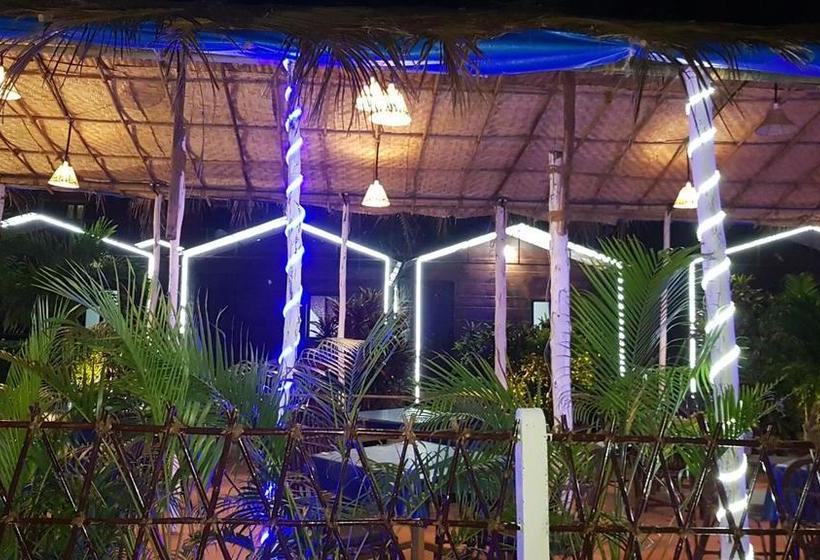 Hotel Spring Beach Cottages 5