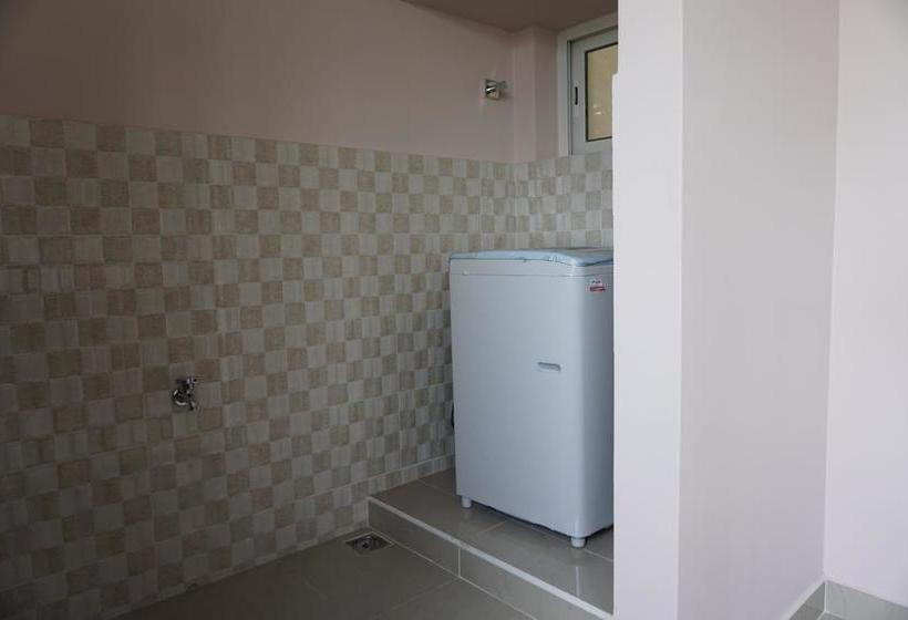 Hotel Solitaire Service Apartments 16