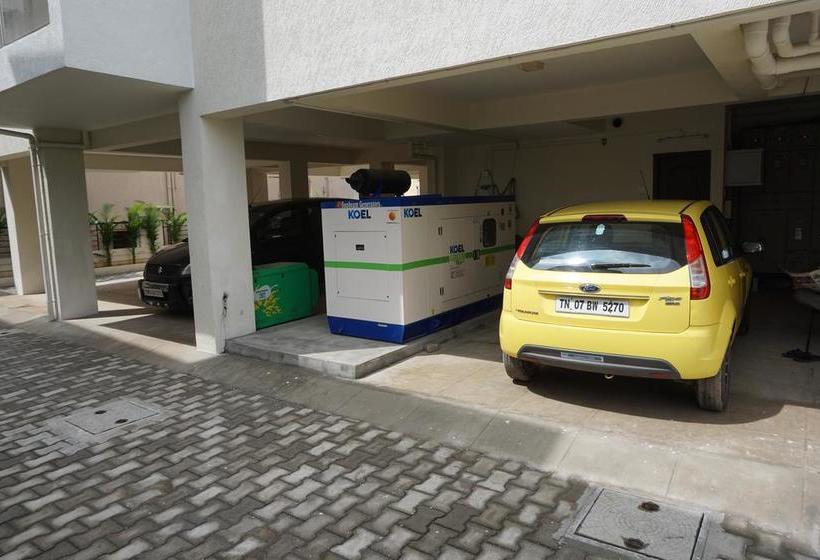 Hotel Solitaire Service Apartments 17