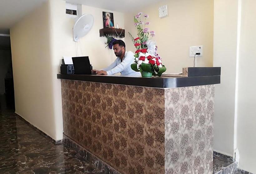 Corinthia Boutique Resort 13