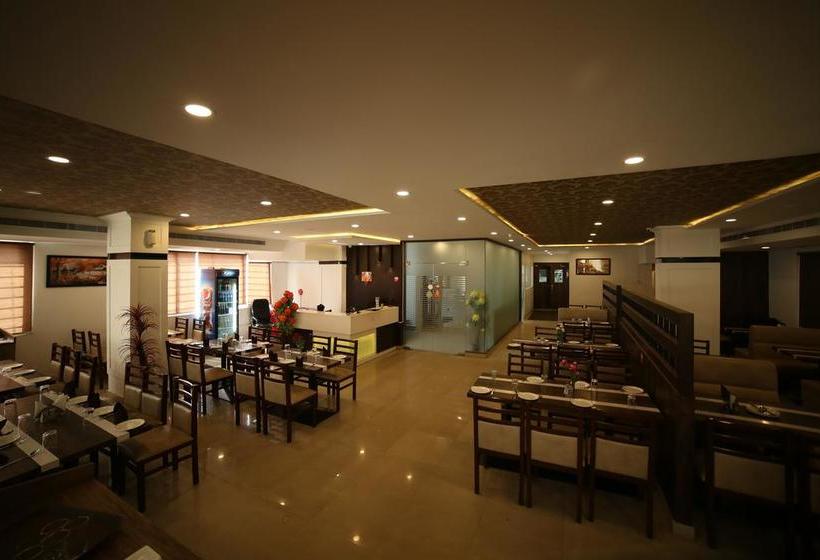 Hotel Vibhavari 4
