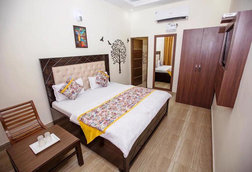 Hotel The Green Park Resort