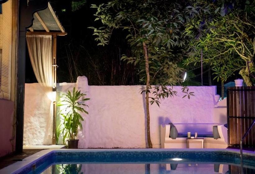 Waters Boutique Hotel By Spectrum Holiday 10