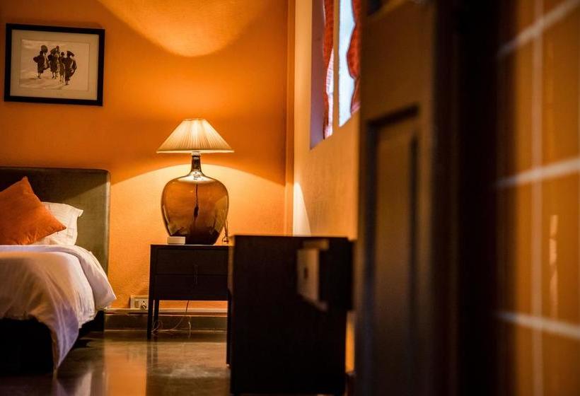 Waters Boutique Hotel By Spectrum Holiday 14