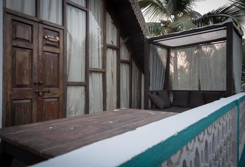 Waters Boutique Hotel By Spectrum Holiday 7