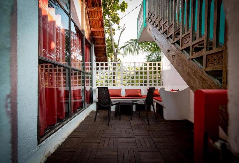 Waters Boutique Hotel By Spectrum Holiday 8