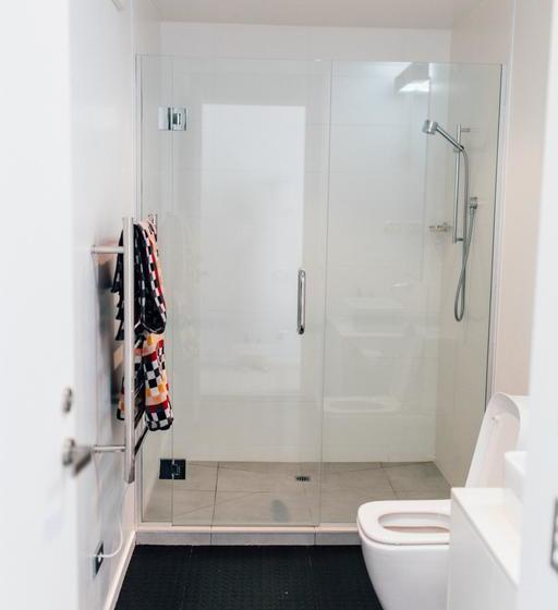 Black Estate B & B 14