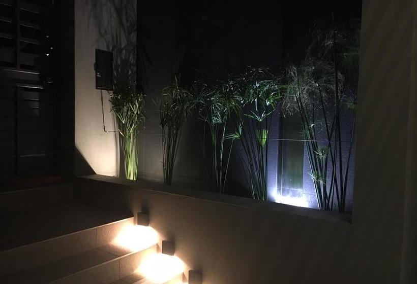 Hôtel Bayview Guest House 2