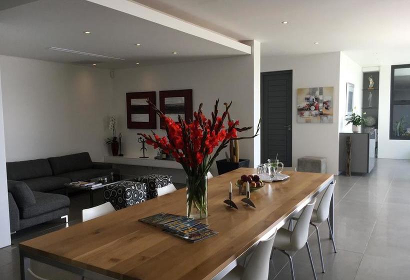 Hôtel Bayview Guest House 4