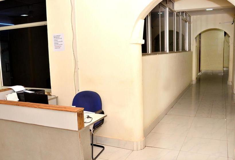 Hotel Diamond City 5