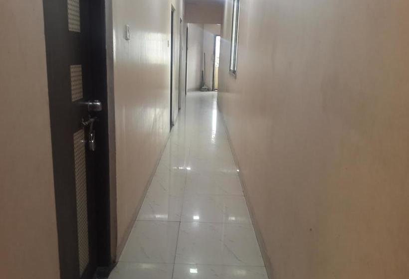 Hotel Lalajis Restuarant And Lodging 11