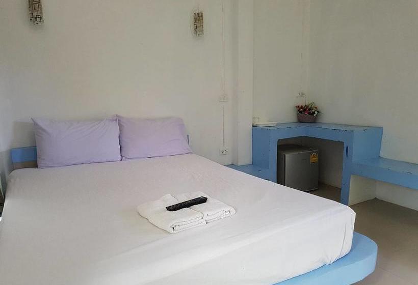 Motel Two T Resort 2