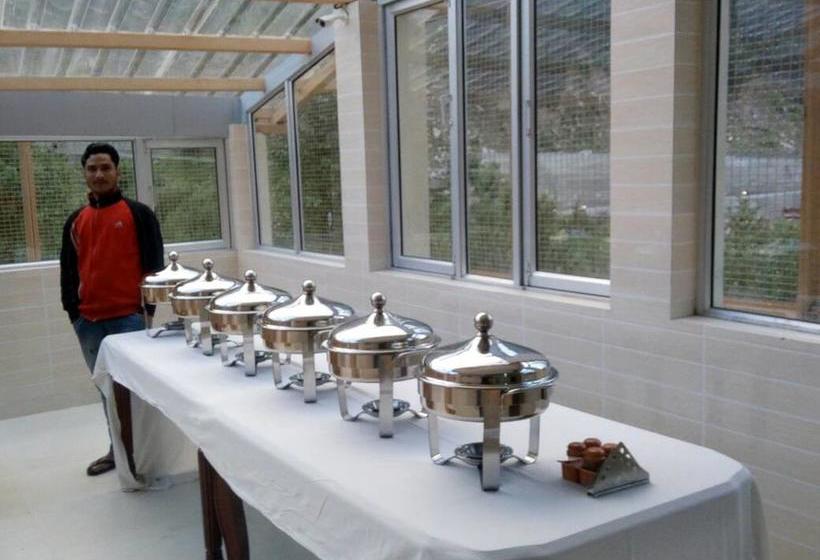 Resort Manali Mountain Home 16