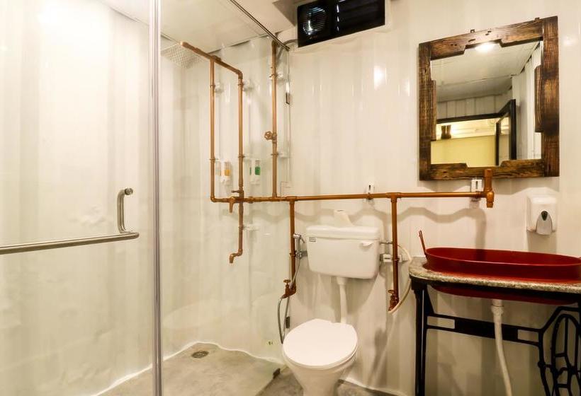 Beach Box Hotel Baga Gosavvy Collection 15