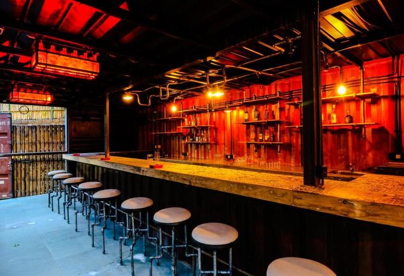 Beach Box Hotel Baga Gosavvy Collection 4