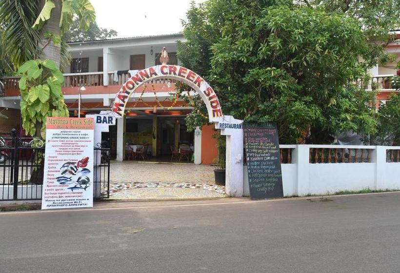 Hotel Mayonna Creek Side Baga