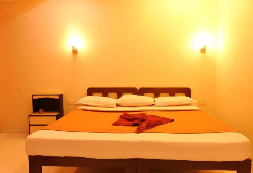 Hotel Mayonna Creek Side 10