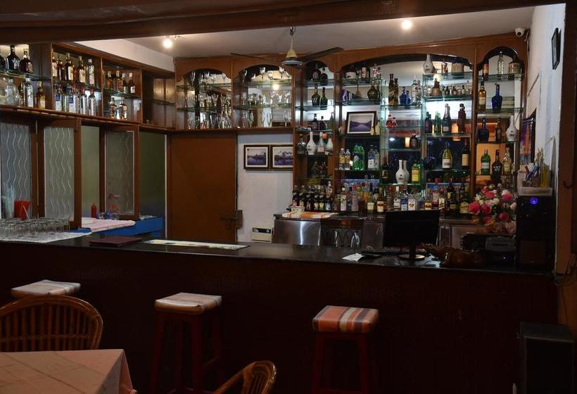 Hotel Mayonna Creek Side 12