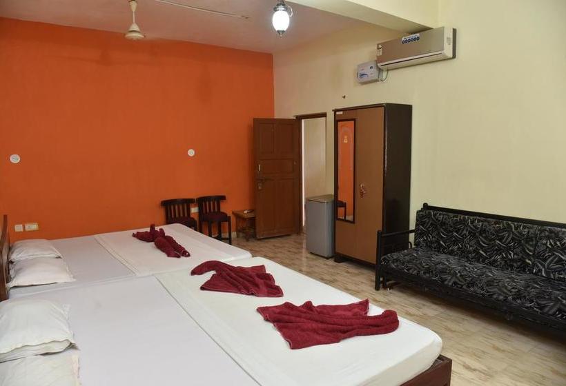 Hotel Mayonna Creek Side 13