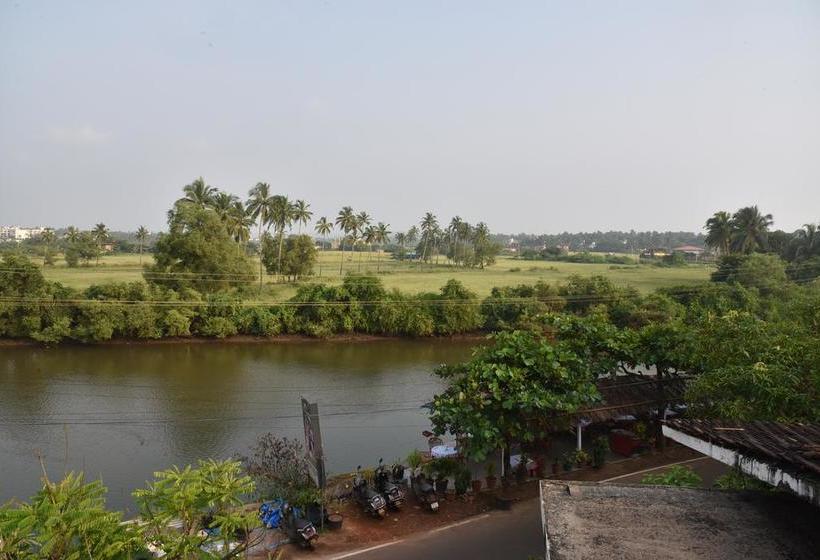 Hotel Mayonna Creek Side 17