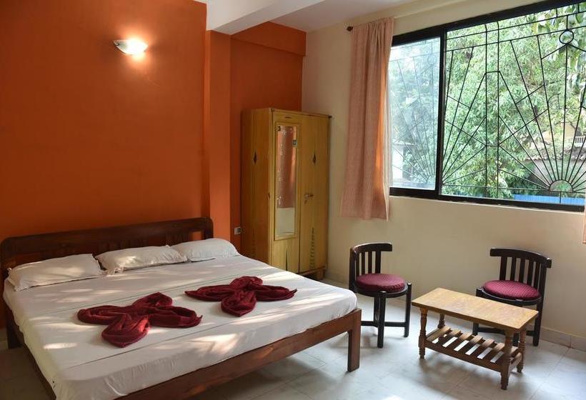 Hotel Mayonna Creek Side 18