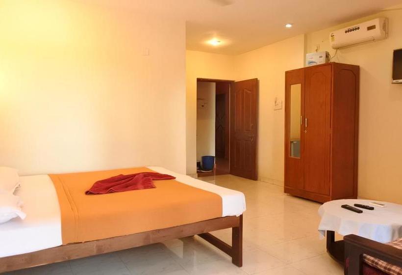 Hotel Mayonna Creek Side 6