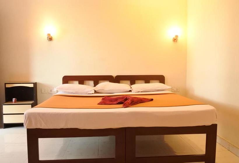 Hotel Mayonna Creek Side 7