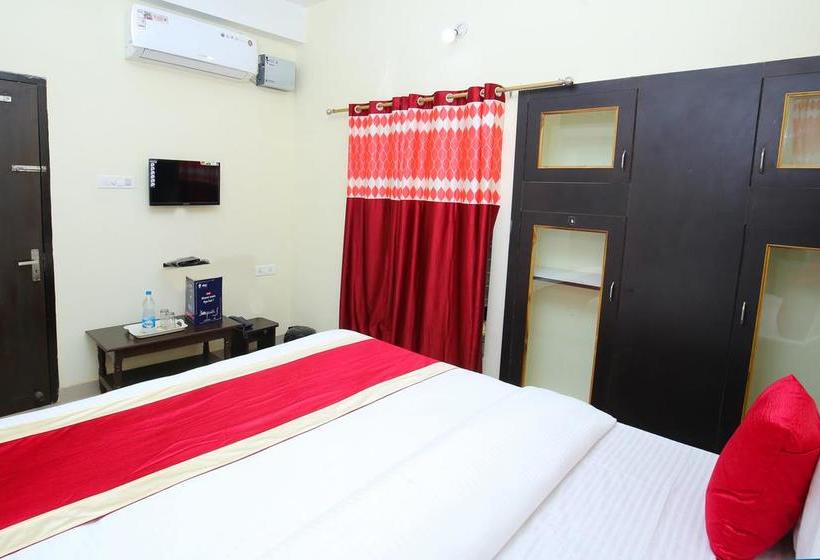 Hotel Oyo 9548 Green Villa Guest House 12