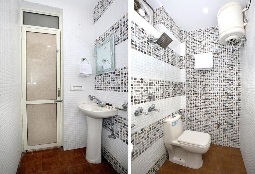 Oyo 9674 Hotel Oberoi 14