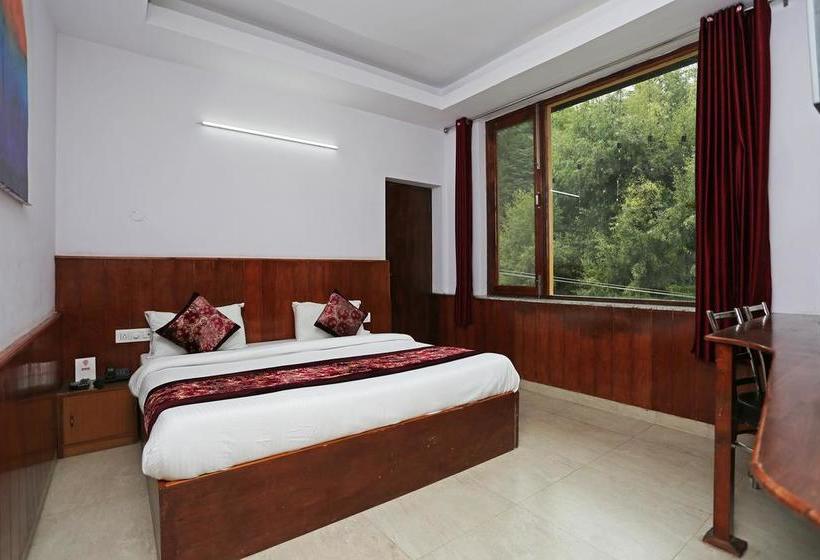 Hotel Oyo 9546 Mall Road 5