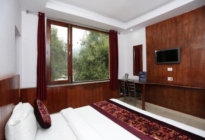 Hotel Oyo 9546 Mall Road 6