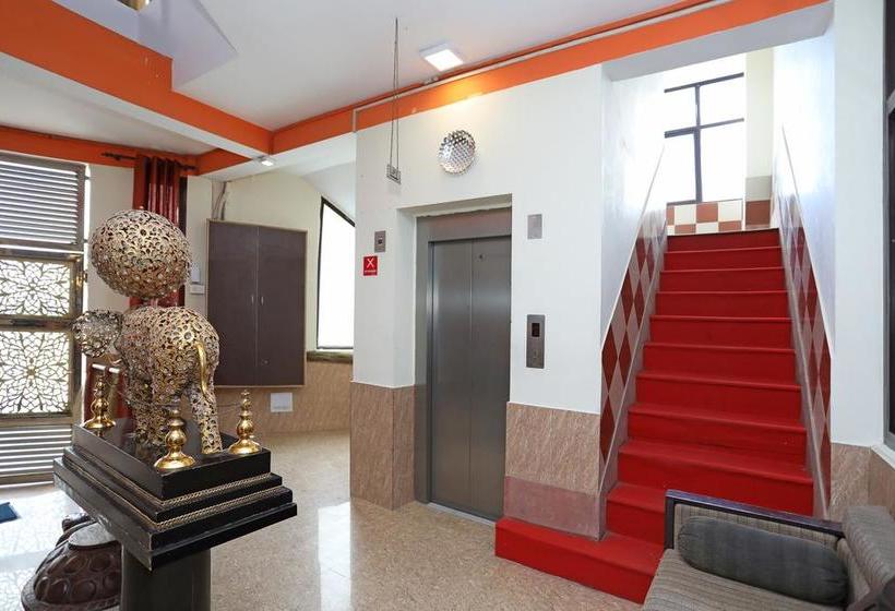 Oyo 9705 Hotel Paradise Residency 15