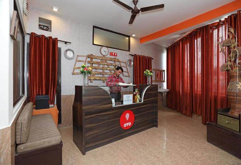 Oyo 9705 Hotel Paradise Residency 9