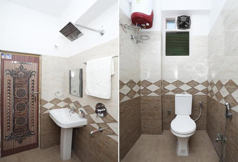 Hotel Oyo 166 Madhuram 13