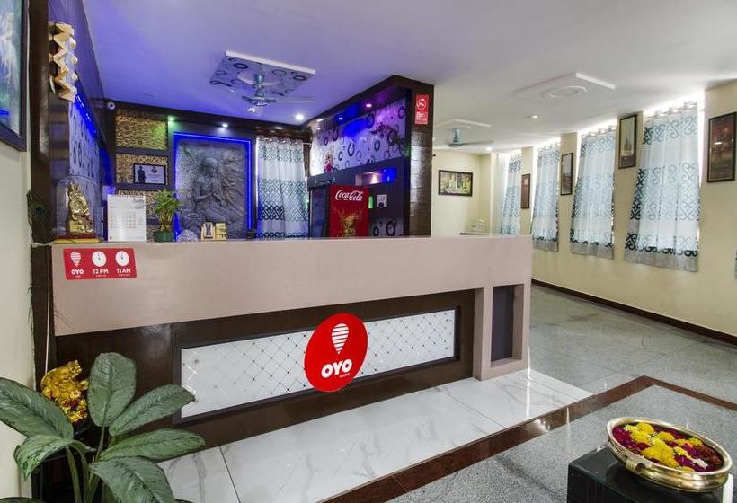 Hotel Oyo 7627 Royal Plaza 13